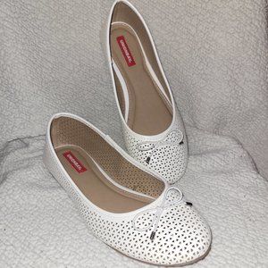Union Bay Slip on Women's Flats Size 8.5